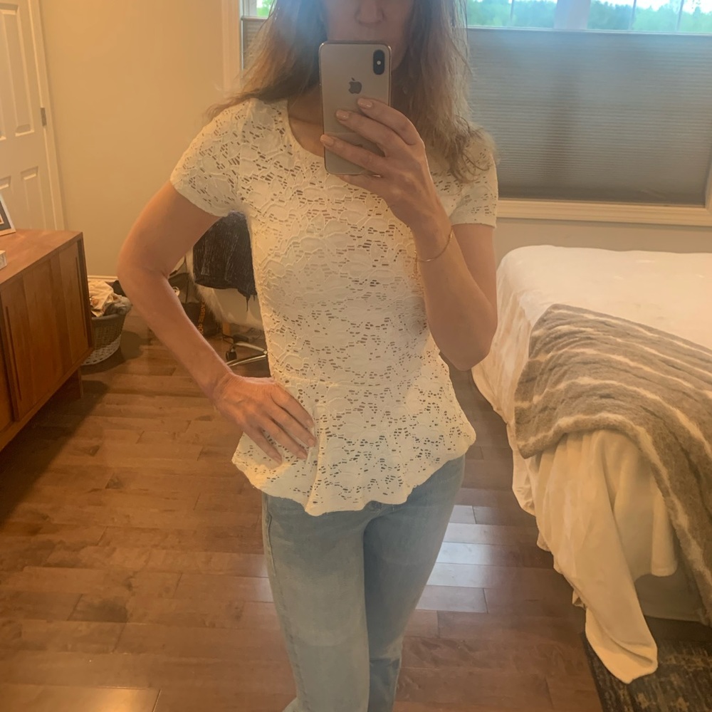 Velvet brand lace shortsleeved peplum top